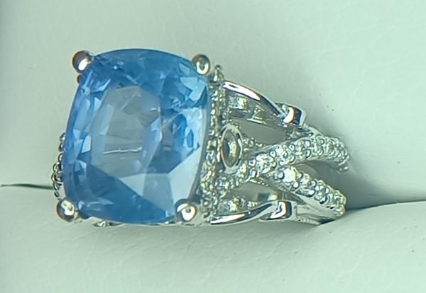 GIA 10.69 ct.  Sapphire & Diamond Ring 14k White Gold - Image 4