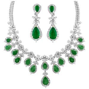 AGL Colombian Emerald & Diamond Necklace & Earring Suite In Platinum