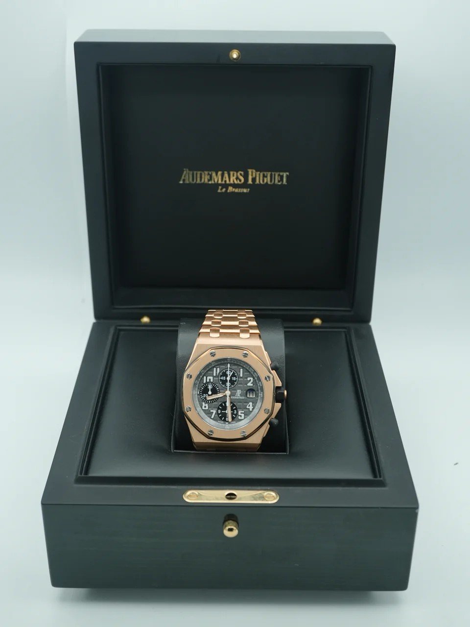 Audemars Piguet Royal Oak Offshore Chronograph Certified Guilloche Grey Dial 18K Rose Gold Bracelet 2003 - Image 2