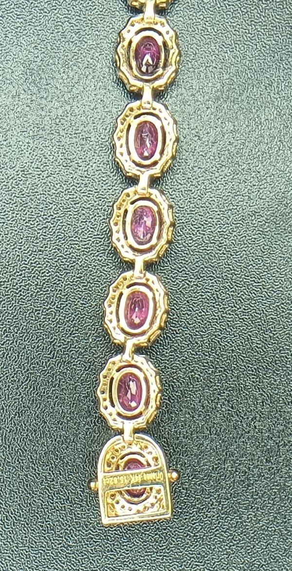 17.69 Carats Natural Rubies & Diamonds Bracelet in 14k Yellow Gold - Image 3